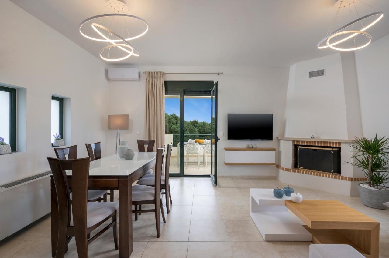 Villa Georgia Heated Pool & Jet-Tub Kolimvarion Bagian luar foto